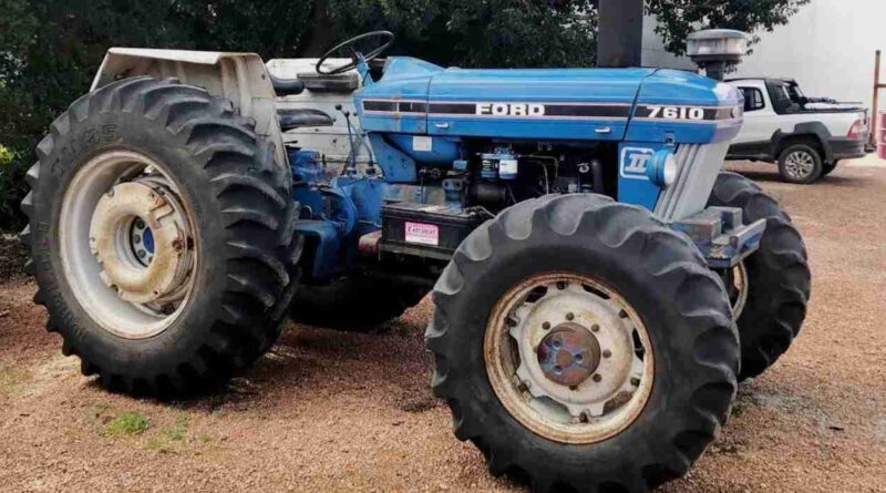 Tractor, historia, maquinaria agrícola, plagas