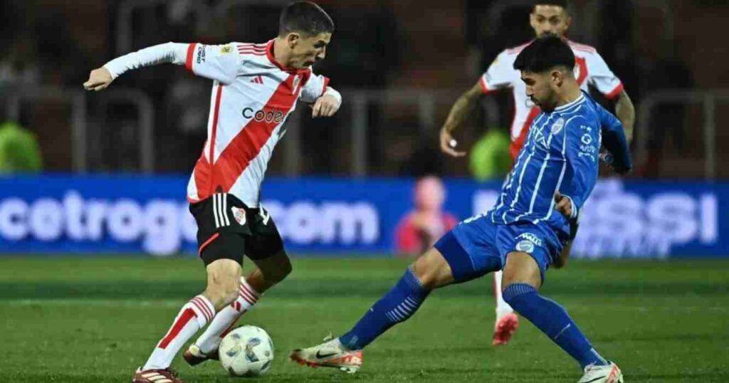 River, Godoy Cruz