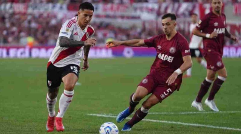 River, Lanus