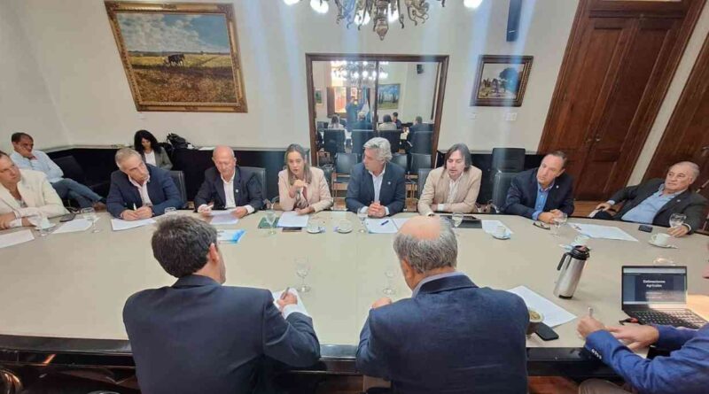 retenciones, INTA, Mesa de Enlace, Javier Milei