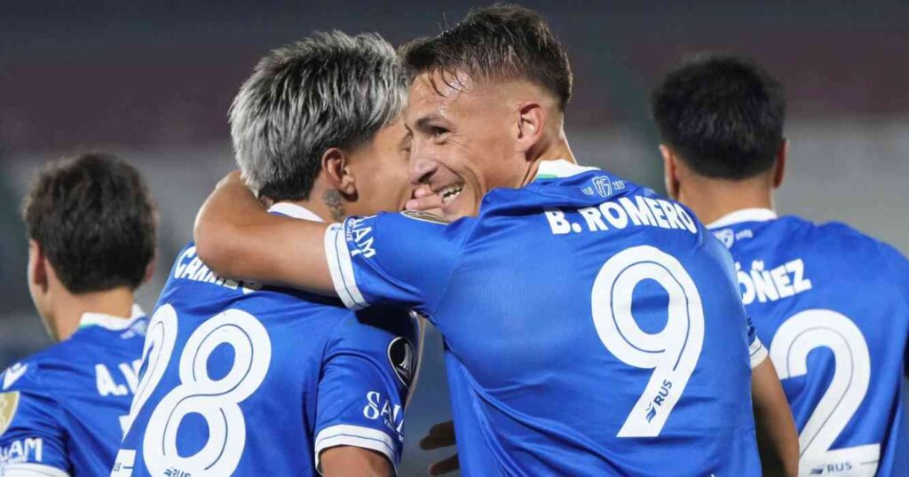 Vélez, Olimpia, Palermo