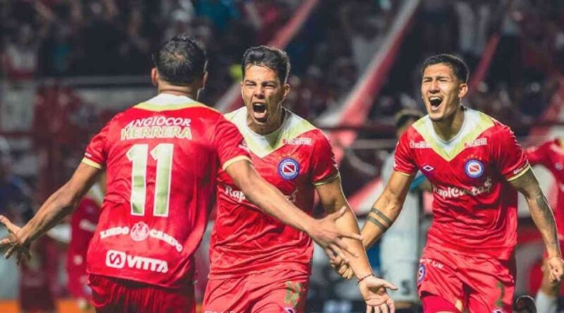 Argentinos, Torneo Apertura, Instituto