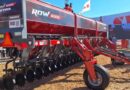Maquinaria agrícola, fertilizadora,