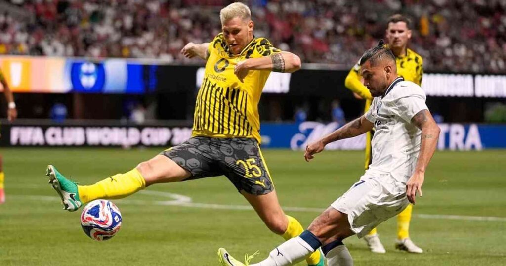 Borussia Dortmund, Monterrey, Mundial de Clubes