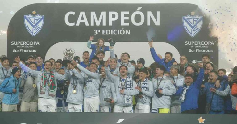 Vélez, Estudiantes, Supercopa Intercontinental