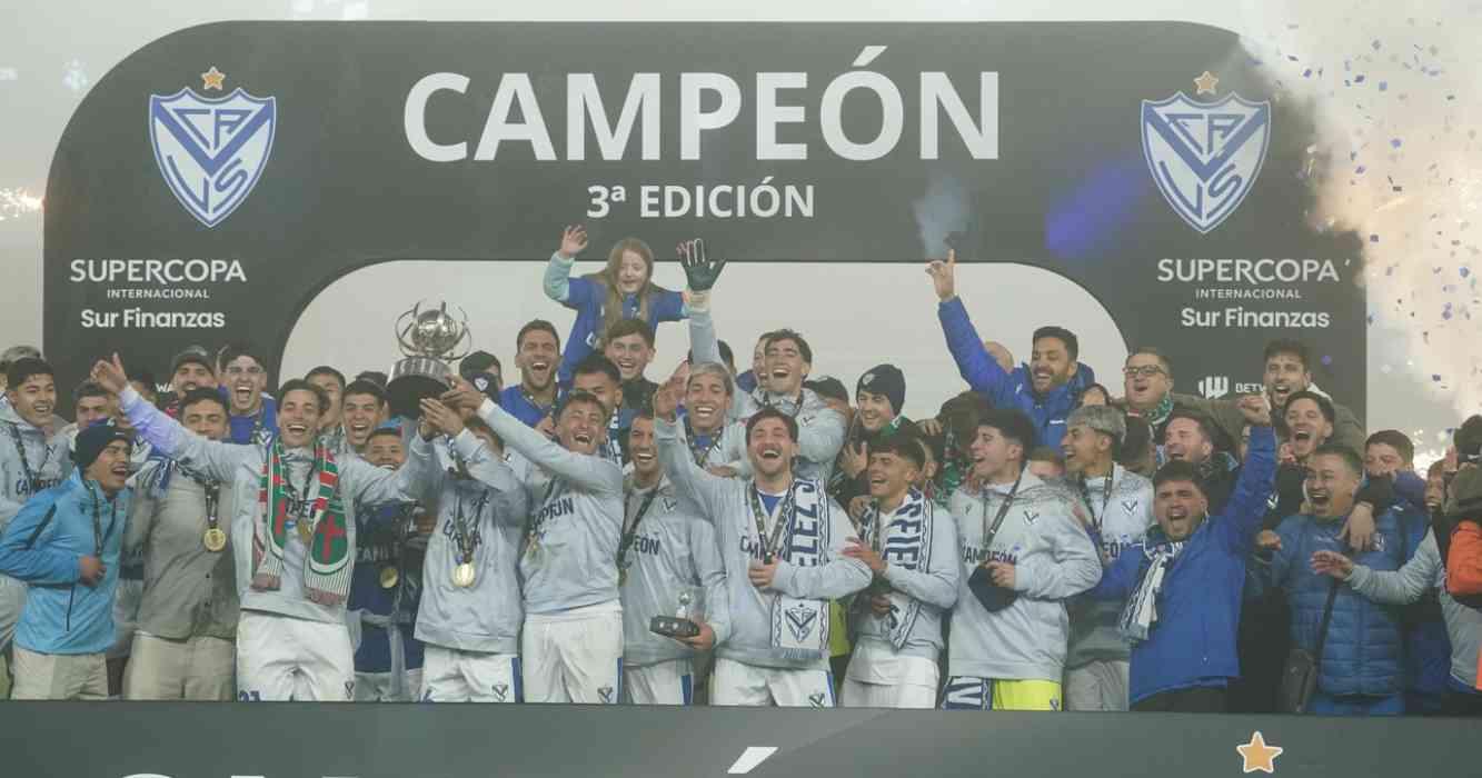 Vélez venció a Estudiantes 2-0 y se consagró campeón de la Supercopa ...