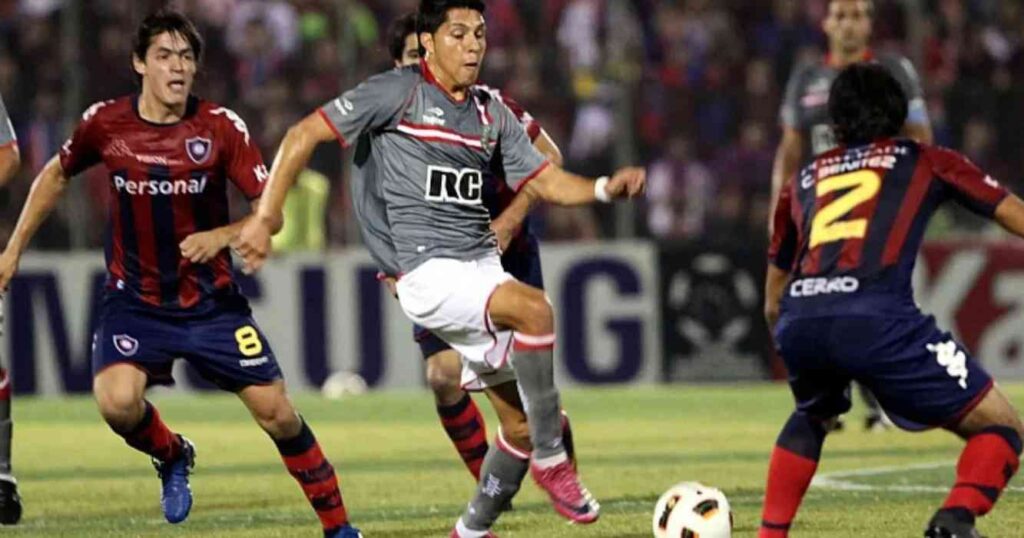 Estudiantes, Cerro Porteño, Copa Libertadores