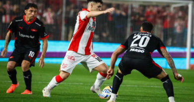 Instituto, Independiente