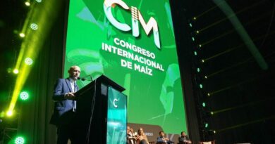 Maíz, Congreso