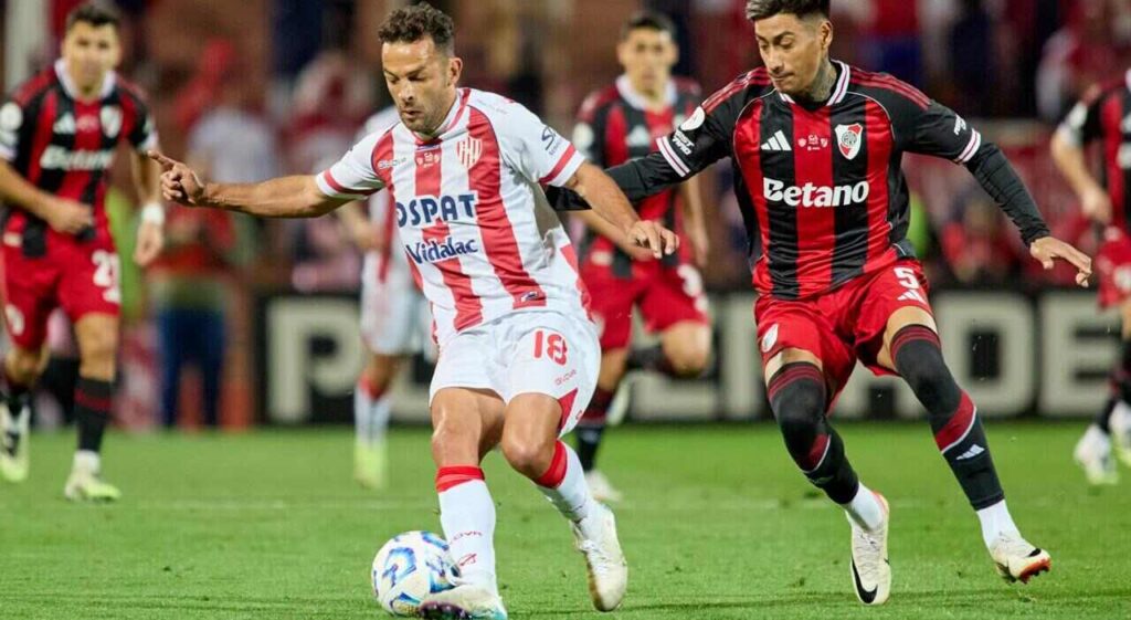 River, Unión, Copa Argentina