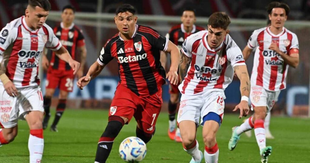 River, Unión, Salas, Copa Argentina