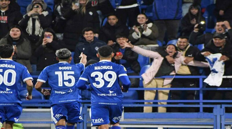 Vélez, José Amalfitani