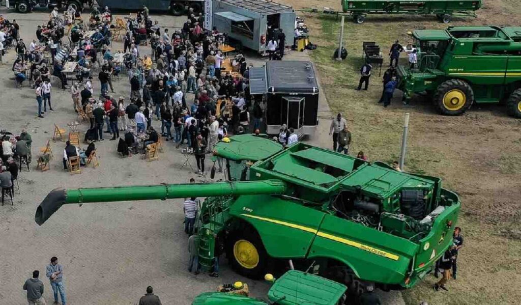 John Deere, Feria