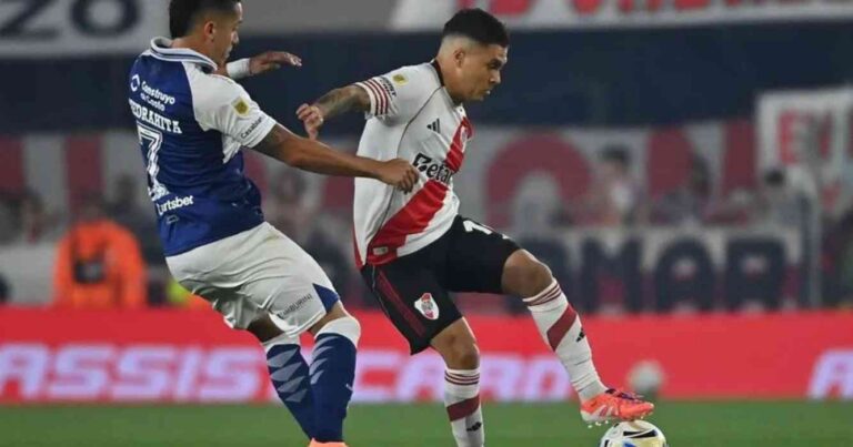 River, Gimnasia, Torneo Clausura, Acuña