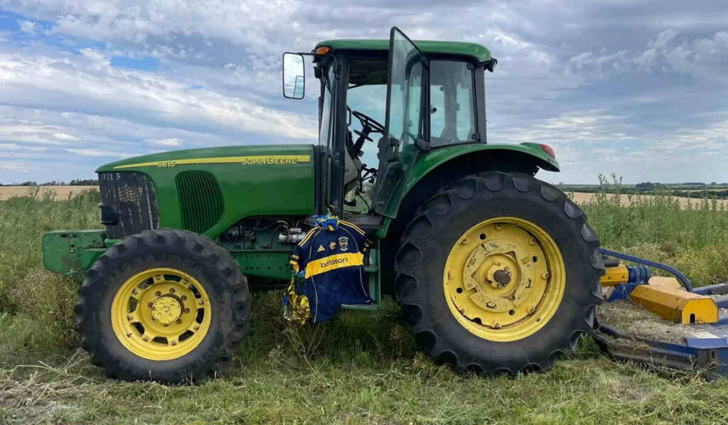 Miguel Ángel Russo, Camiseta, Tractor
