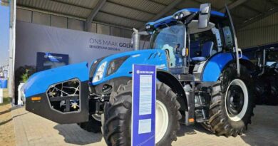 Tractor a Gas, New Holland, Maquinaria Agrícola