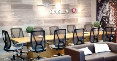 San Lorenzo, Acefalía