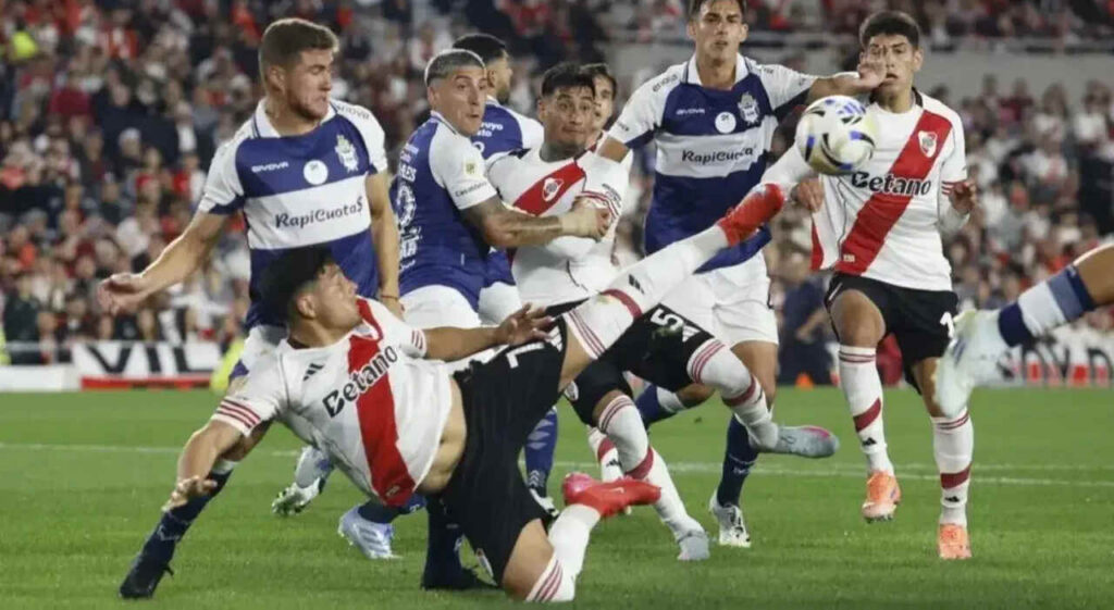River, Gimnasia