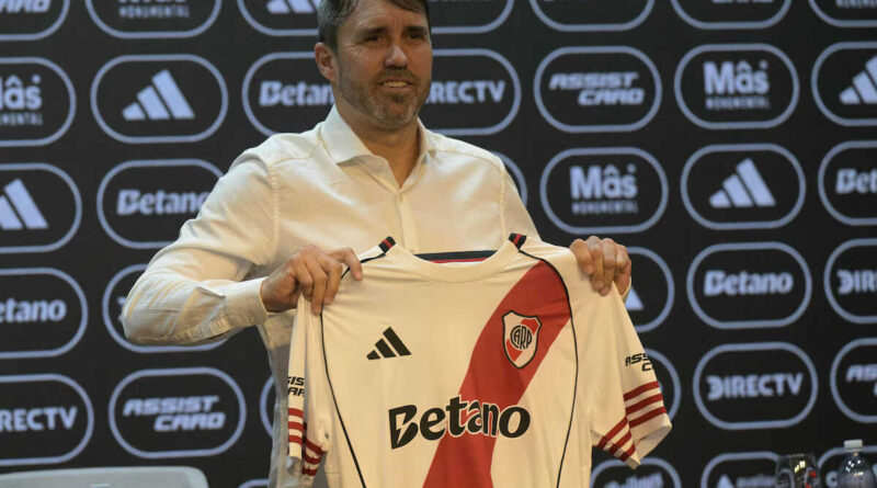 Eduardo Coudet, River