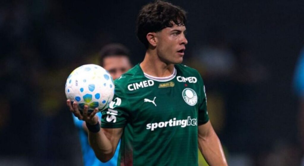 Agustín Giay, Palmeiras