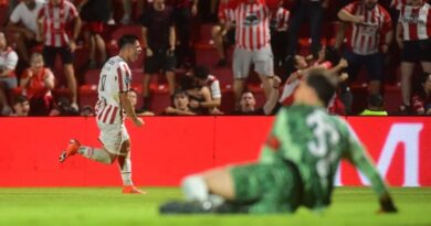 Instituto, Independiente