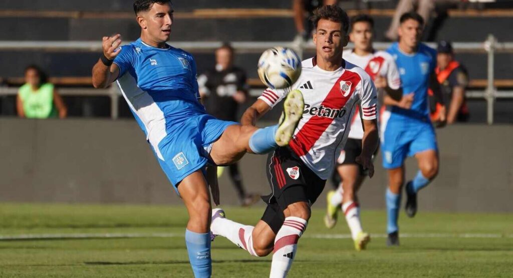 River, Estudiantes de Río Cuarto