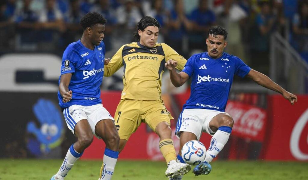 Boca, Cruzeiro, Zeballos