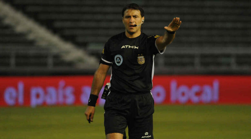 Héctor Paletta, Árbitro, River