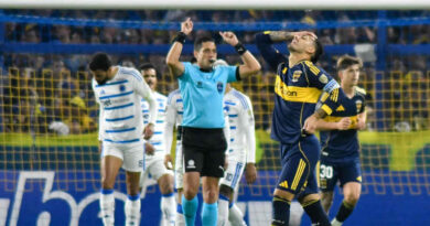 Boca, Cruzeiro, Paredes, Valenzuela, árbitro