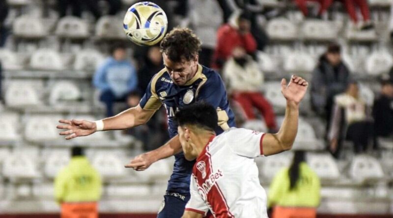 Argentinos Juniors, Huracán, Tomás Molina