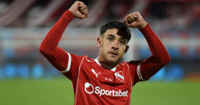Santiago Montiel, Independiente