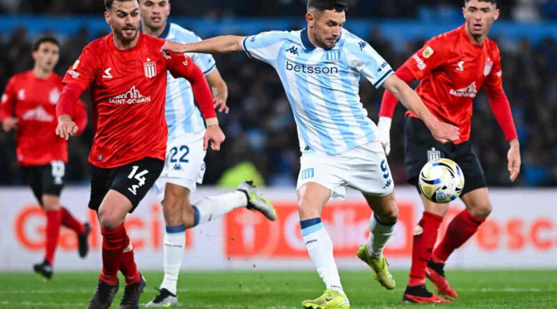Racing, Maravilla Martínez, Estudiantes