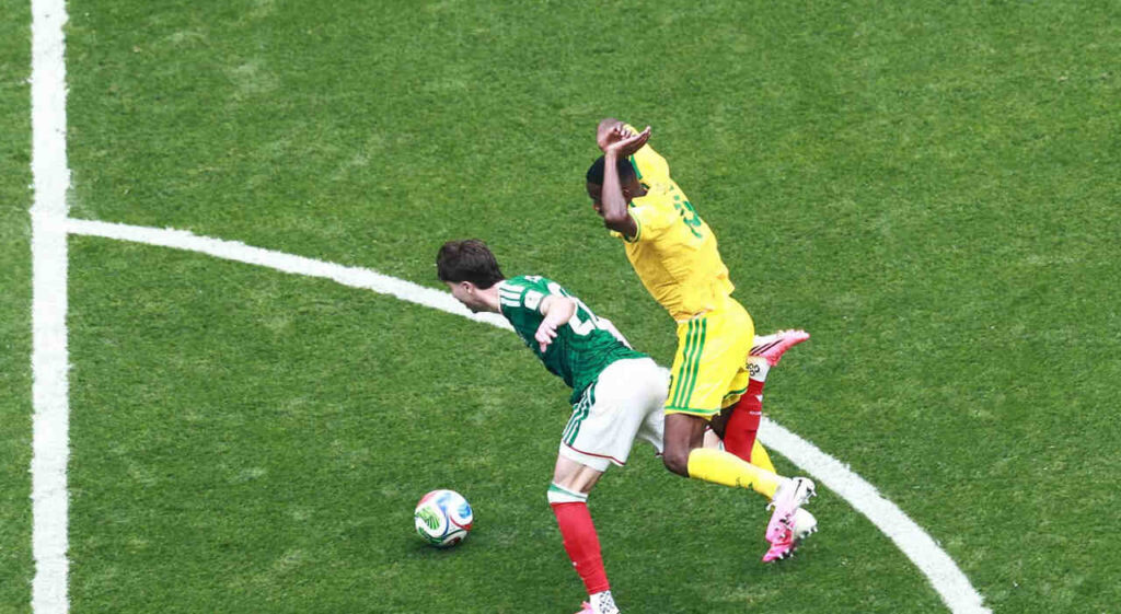 México, Sudáfrica