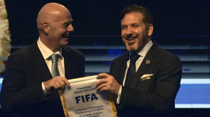 Alejandro Domínguez, Gianni Infantino, Mundial 2030, FIFA, Conmebol
