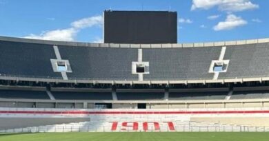 Monumental, Pantalla, River