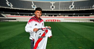 Thiago Almada, River