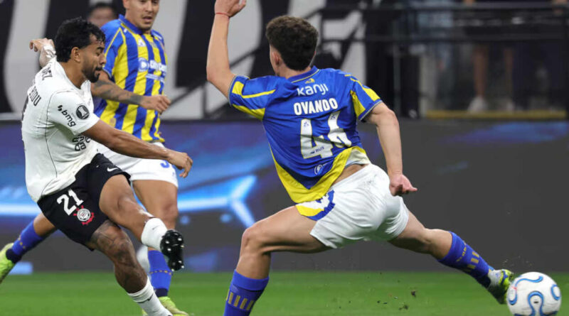 Rosario Central, Corinthians, Ovando