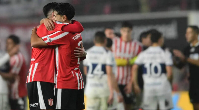 Estudiantes, Gimnasia