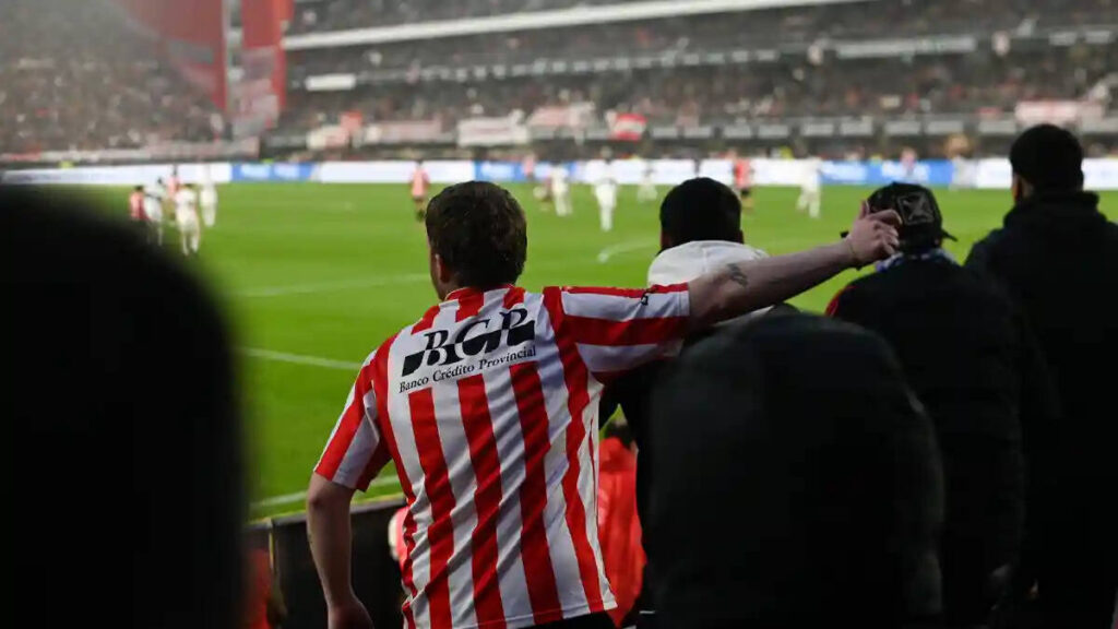 Estudiantes, Hincha