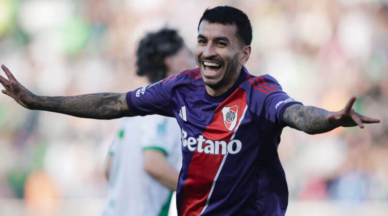 River, Ángel Correa