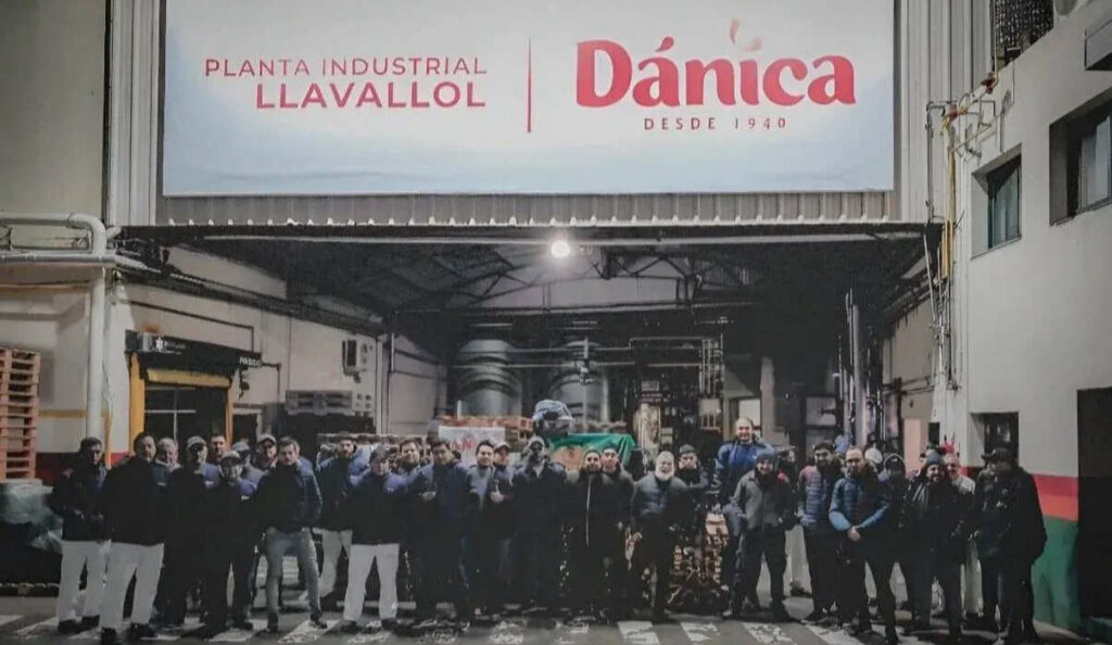 Dánica, Planta, Trabajadores