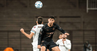 Platense, Fluminense