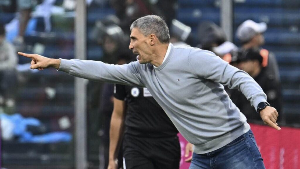 Juan Pablo Vojvoda, Racing