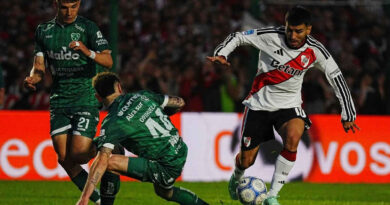 River, Sarmiento, Ángel Correa